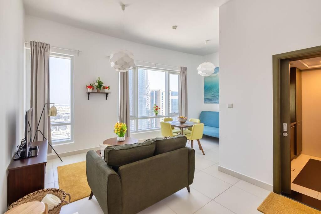 Xanadubai Loft Tower - Your Home Away From Home In Downtown Dubai! Bagian luar foto