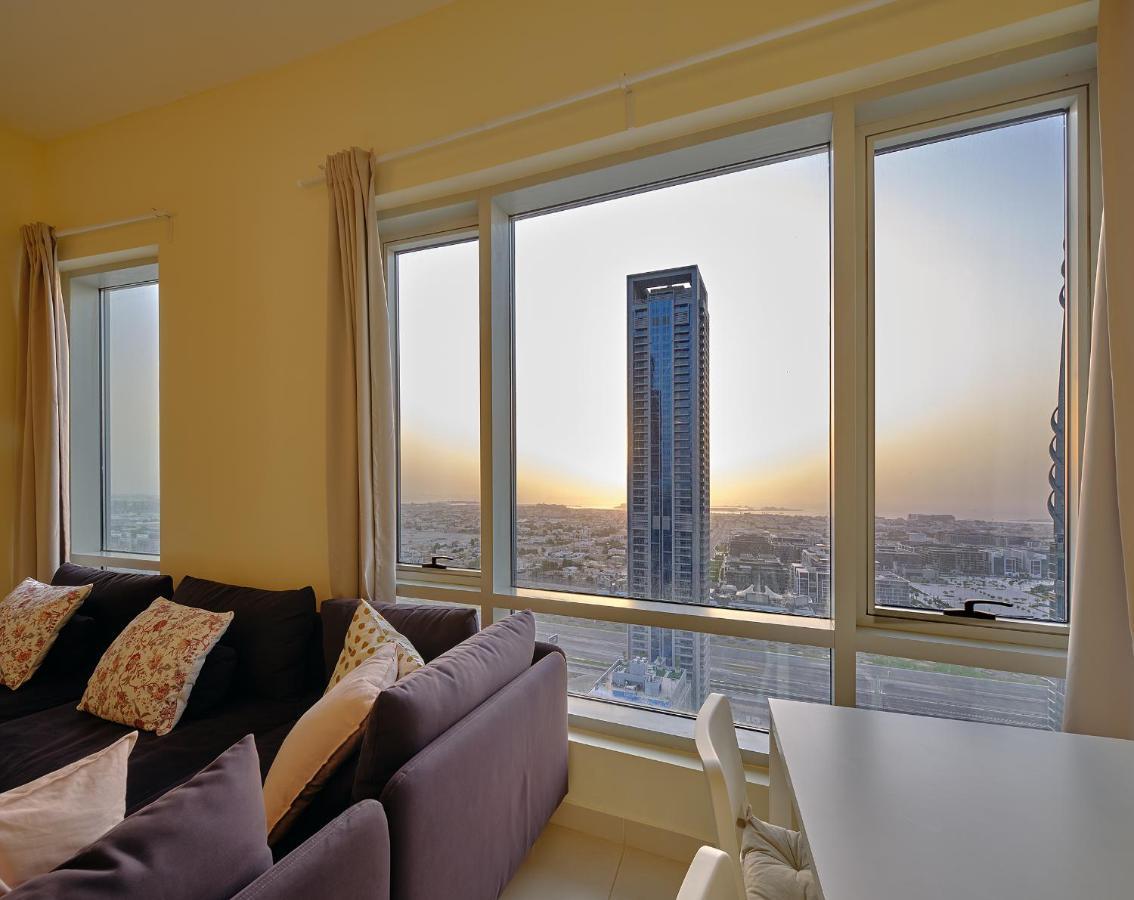 Xanadubai Loft Tower - Your Home Away From Home In Downtown Dubai! Bagian luar foto